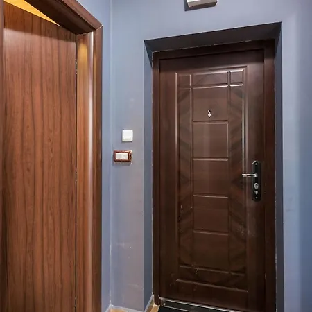 Parkside By Linas Apartment *